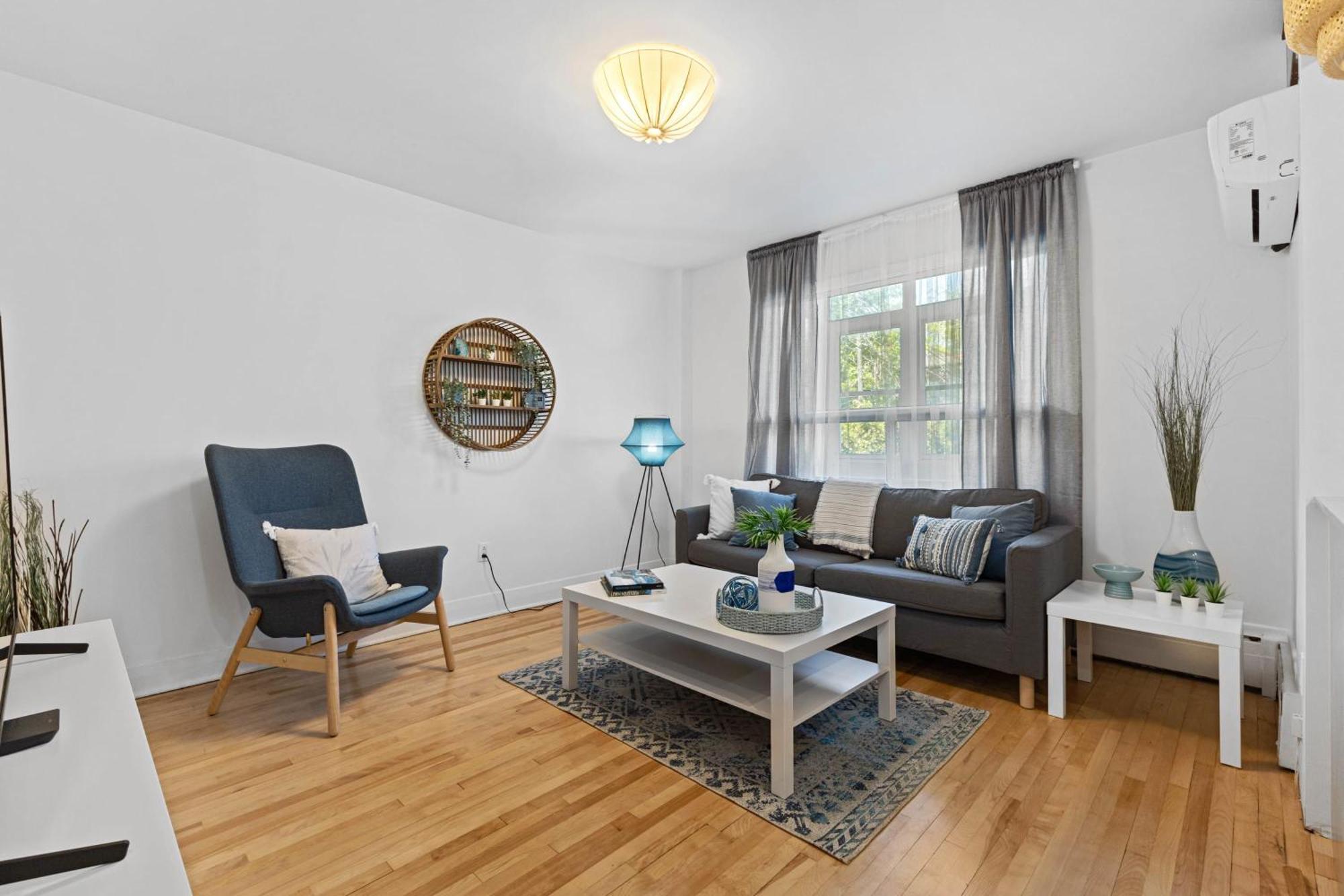 Large Beautiful 2Br Apartment Fully Equipped Montreal Exterior photo